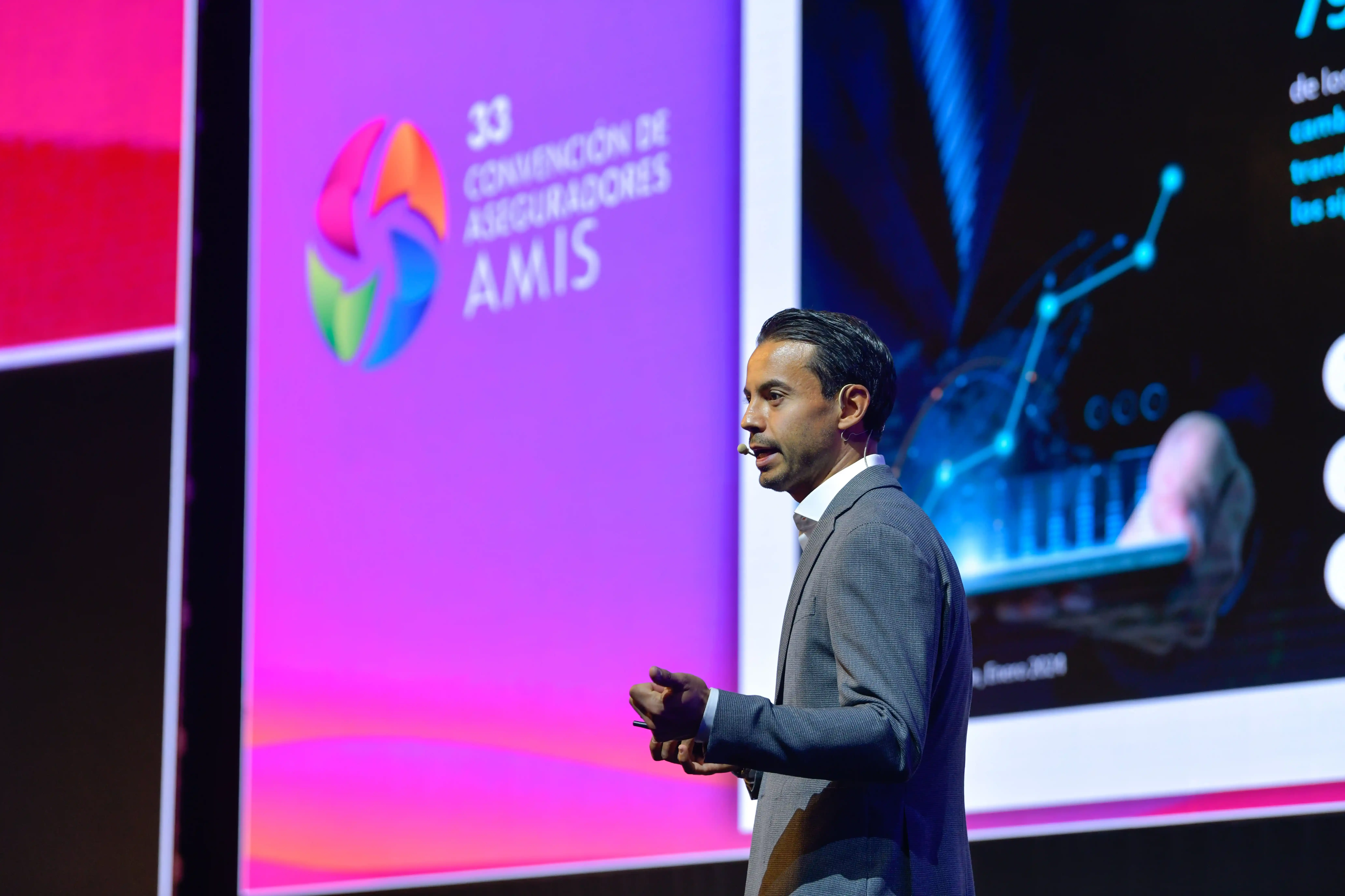 Galería. La evolución de la IA CAAMIS 33